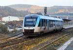 648 110 verlässt als RE57 nach Dortmund am 12.11.2016 den Bahnhof Arnsberg.