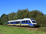 Ein Lint41 der DB Regio auf der Regionalbahn Linie 37 auf der Fahrt von Bremen nach Uelzen nahe der Ortschaft Walle.
