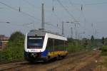 NWB Lint 41 als RB 31 (Xanten - Duisburg) bei der Einfahrt in Moers am 03.06.2011