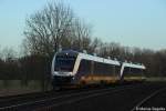 VT 648 471 und VT 648 470 sind als NWB 82308 von Wilhelmshaven nach Osnabrck Hbf unterwegs und werden in Krze im Bahnhof von Sande zum Stehen kommen.