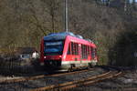 648 203 rauscht als RE25 durch den Haltepunkt Gräveneck gen Wetzlar.