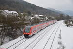 In winterlicher Landschaft am 18.01.2021 in dreifach-Traktion die Baureihe 648 Richtung Nürnberg Hbf.