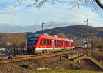 
Der Alstom Coradia LINT 41 (Dieseltriebwagen) 648 203 / 703 der DreiLänderBahn als RB 95  Sieg-Dill-Bahn  (Dillenburg-Siegen-Betzdorf/Sieg-Au/Sieg) fährt am11.02.2014 von Haiger weiter in Richtung Siegen.

Hier fährt er auf der KBS 445 (Dillstrecke), ab Siegen geht es dann weiter auf der KBS 460 (Siegstrecke) 