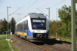 Ein RE10 aus Kleve kommend unweit der Anrufschranke in Kaarst Broicherseite nach Düsseldorf fahrend.