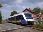  Der Heidesprinter  (LINT 41) 648 494 der Heidekreuzbahn GmbH (erixx) als erx83939 Soltau - Hannover bei Ausfahrt aus Walsrode; 10.08.2013  