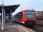 VT 650 324-7 mit einem weiteren Kollegen vor Aufbruch der Reise von Aalen nach Ulm HBF. Hier sind die beiden am 22.05.07 auf Gleis 5 des Aalener Bahnhofs zu sehen.