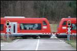 Zwei 650er als RE 22541 nach Ulm Hbf. Hier bei Heidenheim-Schnaitheim am 04.04.08.