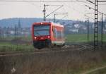 Ein verirrter 650 des Drei-Löwen-Taktes (650 024) in Fahrtrichtung Norden. Aufgenommen zwischen Ludwigsau-Friedlos und Mecklar am 30.03.2014.