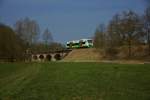 VT 102 der Süd Thüringen Bahn zu sehen bei der Einfahrt in Wasungen am 10.04.15