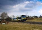 am 27. März fuhr mir das erste Mal der  Goldi  von Agilis, 650701 im neuen Look vor die Linse. Hier unterhalb von Gottersdorf nahe Münchberg.