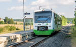 Der EB-VT 007 hielt am 18.7.18 im Haltepunkt Rottershausen.