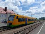 Oberpfalzbahn VT 28, 650 663 ( 9580 0650 663-7 D-DLB ) am Bahnhof Schwandorf abfahrbereit in Richtung Furth im Wald am 13.6.2026