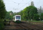 VT 003 und VT 008 der EB bei der Einfahrt in Hann. Mnden am 1.05.09 als EB 82711 Kassel-Wilhelmshhe - Erfurt Hbf auf Gl. 2. Der Turm im Hintergrund gehrt zur Hann. Mndener Feuerwehr.