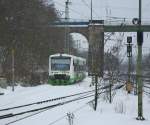 Schnee-Idyll: VT 001 der Erfurter Bahn wartet auf ihrem Abstell-Gleis im Bahnhof Eichenberg auf ihren nchsten Einsatz.