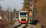 VT 233 der HzL als HzL 88060 (Rottweil-Brunlingen Bahnhof) am Esig Villingen 19.11.11