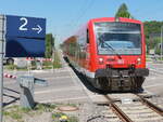 Einfahrt 650 116 als RS 21 nach Biberach in den Bahnhof Warthausen am 15. Mai 2022.
