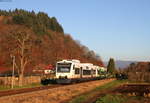 VT 504 und VT 021 als SWE88467 (Waldkirch-Freiburg(Brsg)Hbf) bei Batzenhäusle 5.12.19