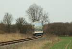 VT 670 004  Frst Franz  als DWE81185 auf dem Weg nach Wrlitz, hier zwischen den Haltepunkten Dessau-Waldersee und Dessau-Adria kurz vor der berquerung des Bahnberganges  Kapenstrae .