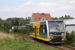 672 904 hat den Bahnhof Nebra in Richtung Naumburg verlassen.