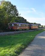 In den Feldern vor Untergimpern ist hier der Roter Fliter gen Hffenhardt fahrend unterwegs an seinem letzten Fahrtag dieser Saison 2021 es ist quasi die vorletzte Fahrt nach Hffenhardt an diesem