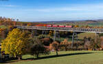 798 752 + 998 257 + 998 896 und 798 766 als DRC 20177 (Tuttlingen - Weizen) auf dem Epfenhofner Viadukt 29.10.26