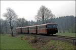 Nachschuss auf den Schienenbus: Zwischen Oberbrgge und Bollwerk ist der Zug auf dem Weg nach Engelskirchen.