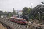 Am 20.09.2009 stand dieser Vt 98 vom Eisenbahnmuseum Nrdlingen im Bahnhof Gppingen auf dem alten  Bollergleis  und wartet auf die Abfahrt zur Pendelfahrt nach Gppingen-Leonhard-Weiss-Gelnde.