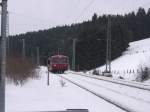 Am 27.12.05 fuhr der 796 625 in St.Georgen/Schwarzwald am Bü31 der KBS720 vorbei.