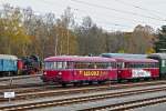 Nach einer Sonderfahrt stehen VS 97 605/VS 97 604 abgestellt am Bahnhof Rottweil.Bild vom 9.11.2014