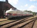 Der VT 18.16.03 stand ausgestellt in Chemnitz-Hilberdorf.Schn das der Zug gerettet wurde.25.08.07.