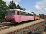 Beiwagen 971 003 und 771 003,noch ohne Beschriftung,am 27.Juni 2020,im Freigelände vom Eisenbahnmuseum Gramzow.