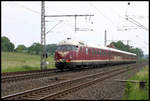 Der dem ehemaligen Weltmeister Zug von 1958 nachempfundene VT 08 aus Braunschweig kam am 18.6.2006 auf der Fahrt nach Rheine durch Westerkappeln Velpe.