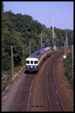 Die Baureihe 624 war zwar in Osnabrück stationiert, ihr Haupt Einsatz Gebiet lag jedoch im westlichen Münsterland. Auf der Rollbahn waren nur wenige Einsätze zu verzeichnen. Am 20.9.1989 war um 15.01 Uhr allerdings 624672 als Zug 8620 nach Münster unterwegs. Der Triebwagen verlässt hier gerade den Ortsbereich von Hasbergen.