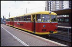VT 9510111 KDEF steht hier als Sonderzug für die Teilnehmer des BDEF am 26.5.1995 am Bahnsteig in Godorf.