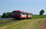 Die beiden Triebwagen der Mainschleifenbahn erreichen am 15.06.17 als Leerfahrt ihren Ausgangsbahnhof Seligenstadt.