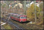 Am 18.11.2007 kam dieser dreiteilige Schienenbus als Sonderzug aus Dorsten über die Rollbahn nach Lengerich in Westfalen. um 10.45 Uhr fuhr die Garnitur vom Bahnhof Lengerich aus in das angrenzende BW Hohne der Teutoburger Wald Eisenbahn ein, wo die Teilnehmer einer Werkstattführung beiwohnen konnten.