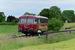 Wieder mal mit dem 150-600mm unterwegs und den Roten Flitzer an den Trapetztafel vom Bahnhof Siegelsbach abgelichtet.