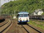 VT57 von der Eifelbahn es Hochwaldbahn als Kasbachtalbahn  in Linz am Rhein am 7.5.2011