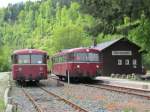 796 724 und 996 740 treffen sich am 17. Mai 2012 im Bahnhof Drrenwaid.