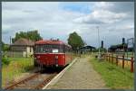 798 610 der EGP am 01.08.2013 in Pritzwalk. Eine gute halbe Stunde später wird der Schienenbus als VGP 79322 nach Putlitz zurückfahren.