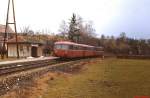 Im Februar 1986 fährt eine 798/998-Garnitur auf dem Weg von Göppingen nach Bad Boll in Göppingen-St.