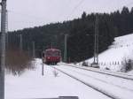 Am 27.12.05 fuhr der BR 796 XXX-X in St.Georgen/Schwarzwald am B31 der KBS720 vorbei.