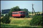 798627 war am 6.7.1991 um 11.20 Uhr bei Buchen als Zug 7640 nach Walldürn unterwegs.