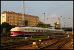 Der ehemalige Schnellverkehrstriebwagen der DDR in Form des 175016 stand am 24.9.2005 im Bahnhof Berlin Lichtenberg.