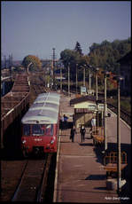 Eine vierteilige Ferkeltaxe hat hier am 3.10.1990 um 13.40 Uhr den HBF Gotha erreicht. Spitzenfahrzeug ist der 172762.