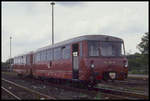 DR Triebwagen 172148 mit Beiwagen am 22.6.1991 im Bahnhof Klostermansfeld.