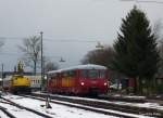 Am 06.12.2008 waren 171 056-5 und ein Beiwagen nach Schlettau unterwegs. Hier konnte ich den Zug bei der Einfahrt in den Bahnhof Schlettau fotografieren.