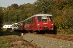 Am Abend des 03.10.09 passieren die Ferkeltaxen 772 367, mit 972 771 und 171 056 der Erzgebirgischen Aussichtsbahn das Einfahrtssignal des unteren Bahnhof von Annaberg Buchholz in Richtung Bahnhof