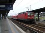 An einem Fenster des auf dem Museumsgleis des Hbf.