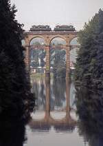 Eine Doppel-Lz 144 im Mai 1978 auf dem Bietigheimer Enzviadukt.